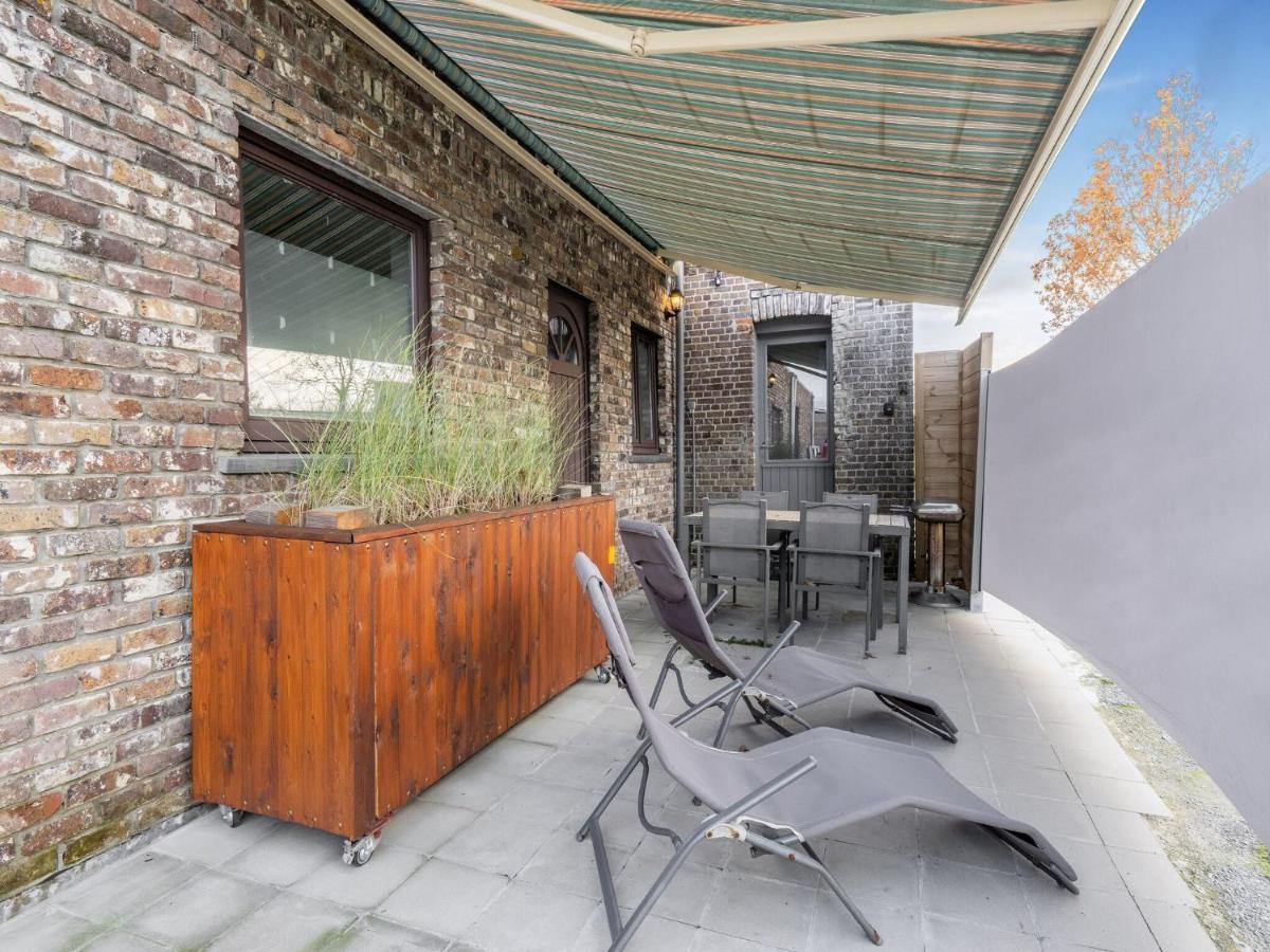Tasteful Holiday Home In Loppem With Jacuzzi 外观 照片
